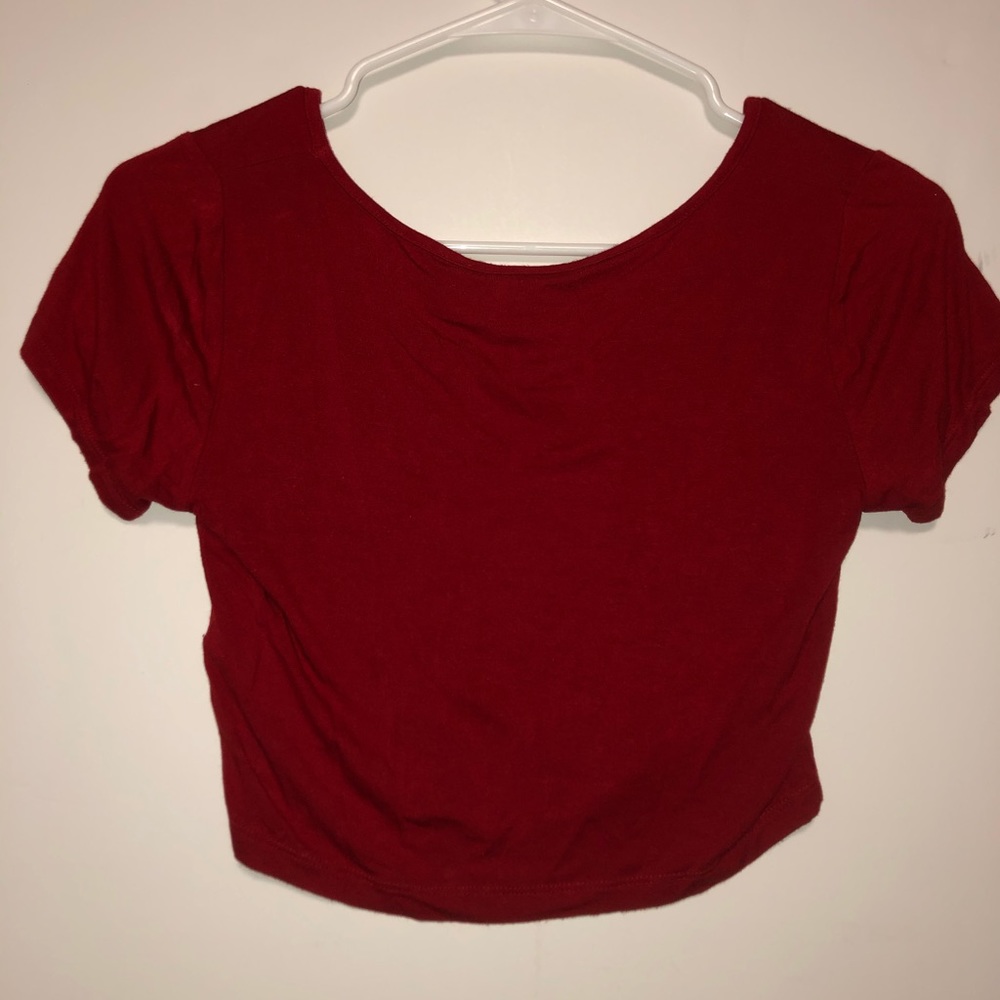 Red crop top - Picture 5 of 5